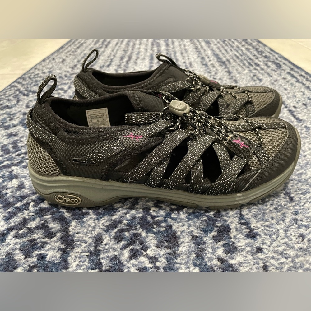 Chaco Women's Black and Pink Athletic Sandals